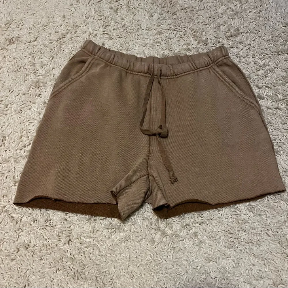 aerie tan high rise shorts size small